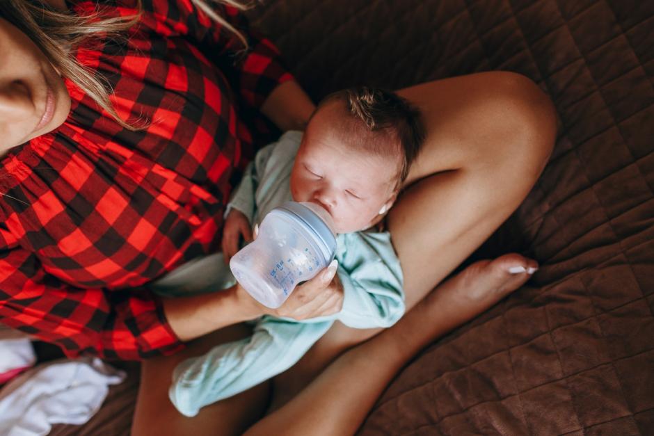 baby having bottle 